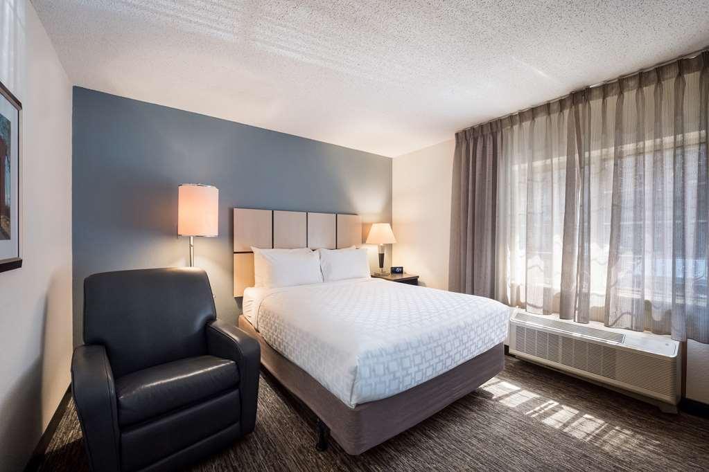 Sonesta Simply Suites Jersey City - Newly Renovated Room photo