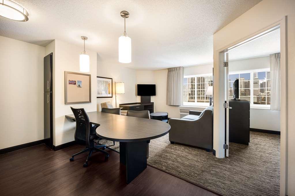 Sonesta Simply Suites Jersey City - Newly Renovated Exterior photo