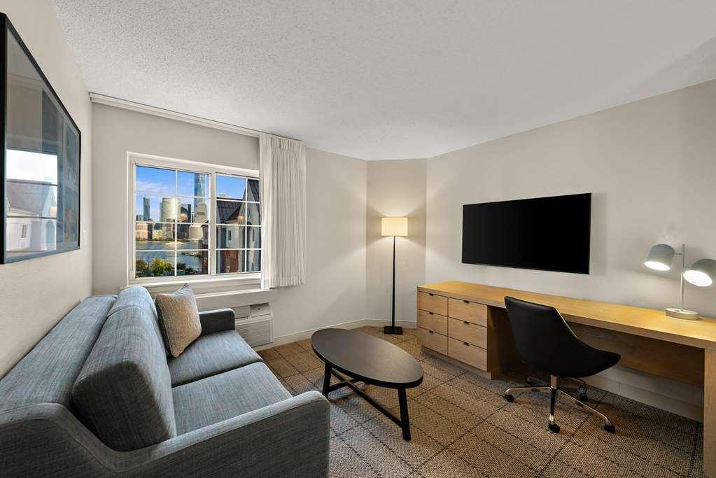 Sonesta Simply Suites Jersey City - Newly Renovated Room photo