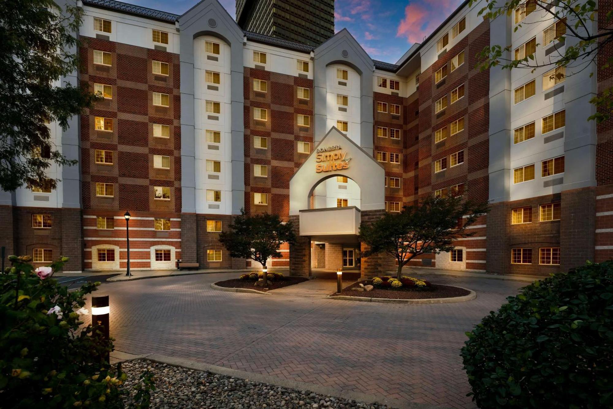 Sonesta Simply Suites Jersey City - Newly Renovated Exterior photo