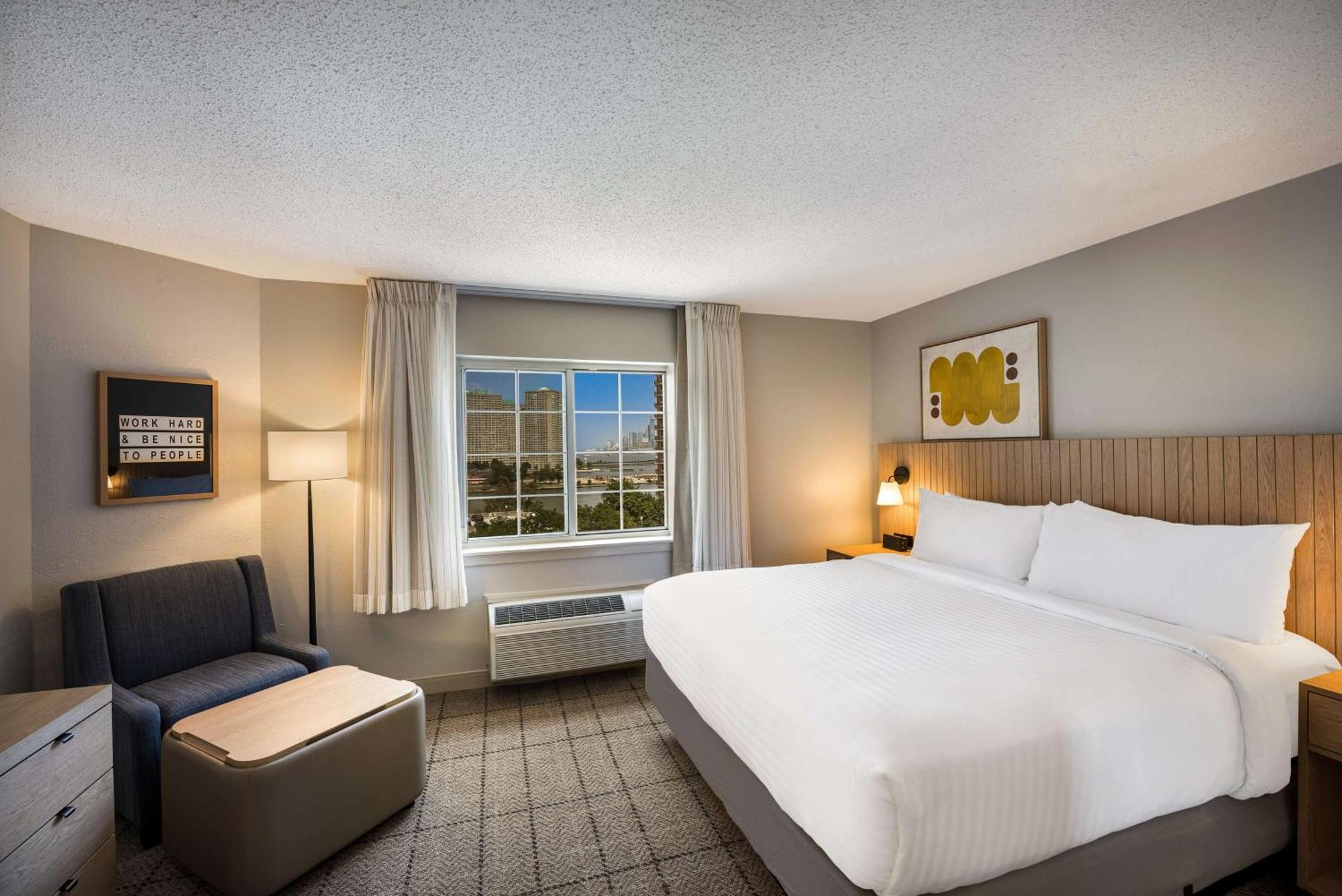 Sonesta Simply Suites Jersey City - Newly Renovated Exterior photo